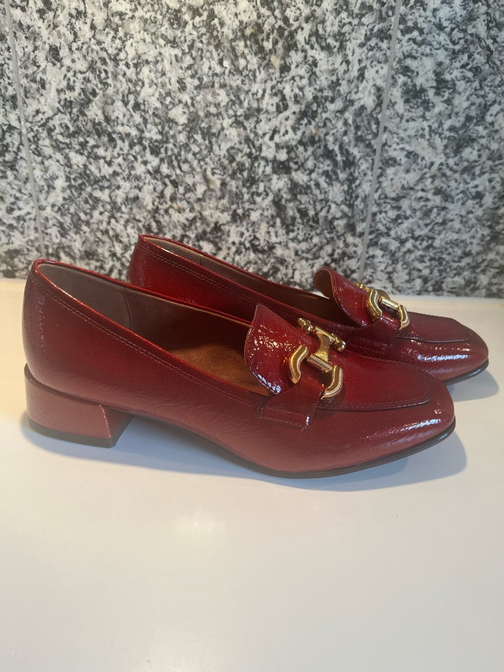 Pumps, str. 38, Tamaris