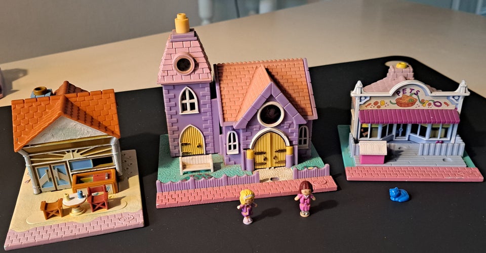 Polly Pocket, Kirke, dyrehandel