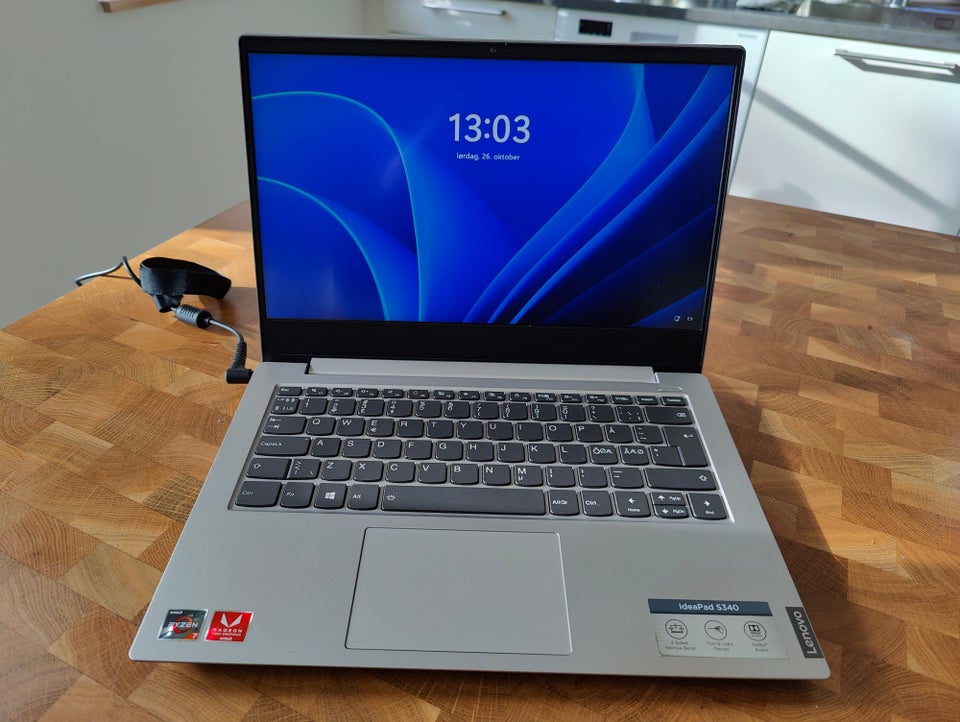 Lenovo IdeaPad S340, AMD Ryzen 7