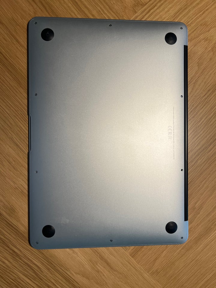 MacBook Air, 13" - 2017, 1,8 GHz