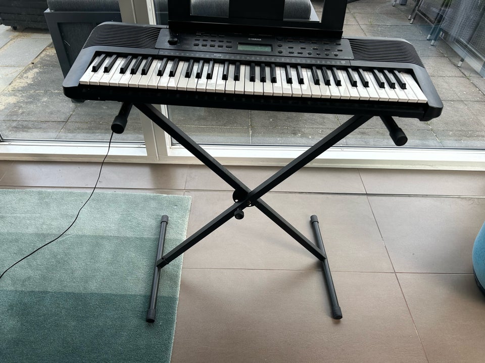 Klaver, Yamaha, PSR- E273