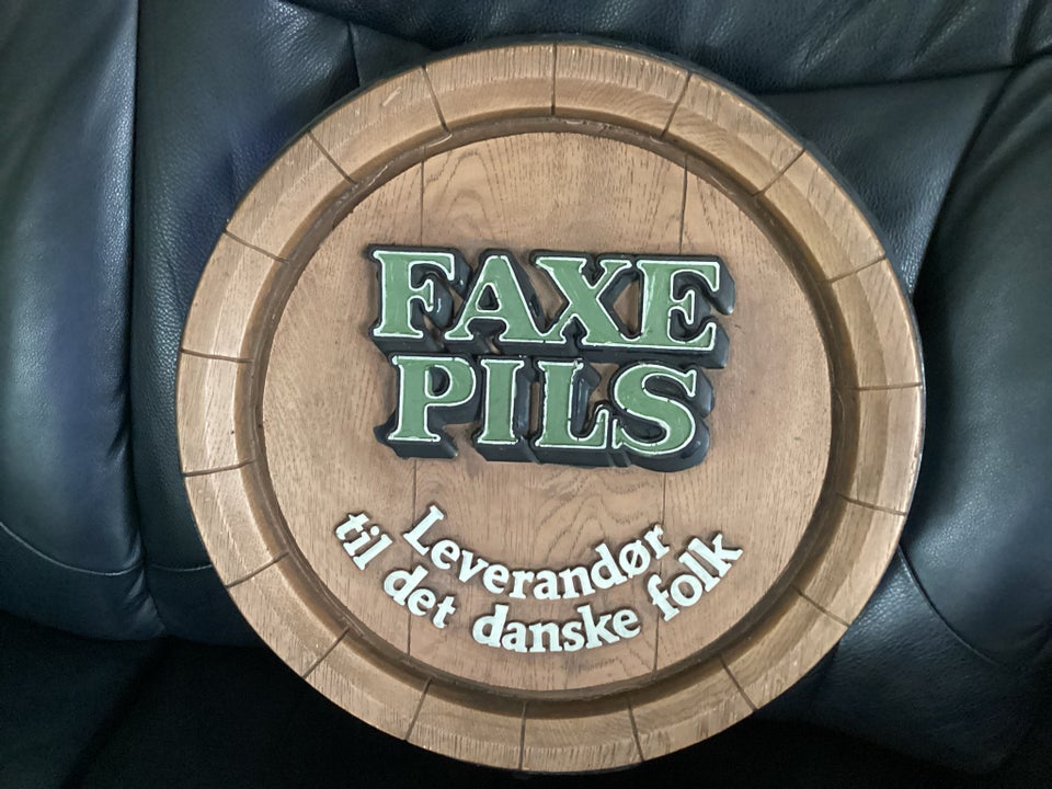 Skilte, FAXE PILS i plast