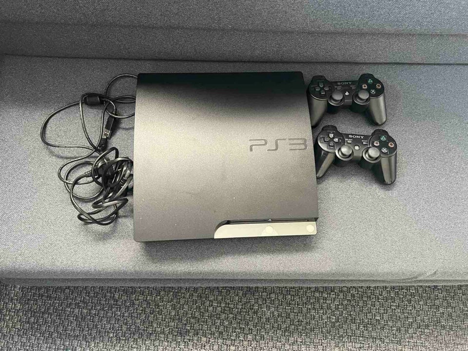 Playstation 3, Slim, God