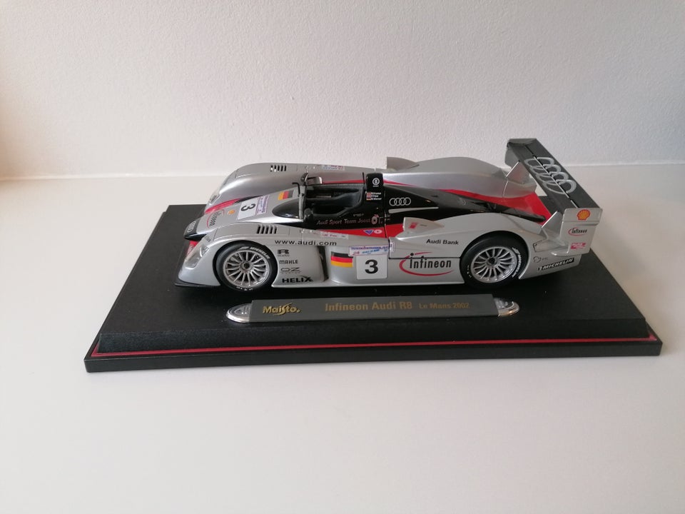 Modelbil, Maisto Audi R8