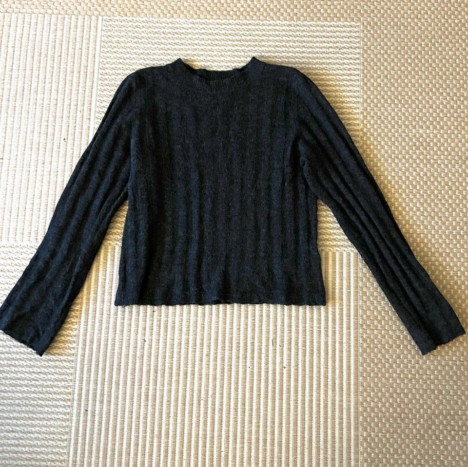 Sweater, Divided 69 kr, str. 34