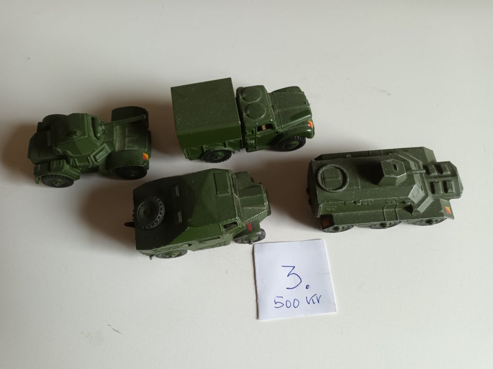 Militær, Dinky Toys