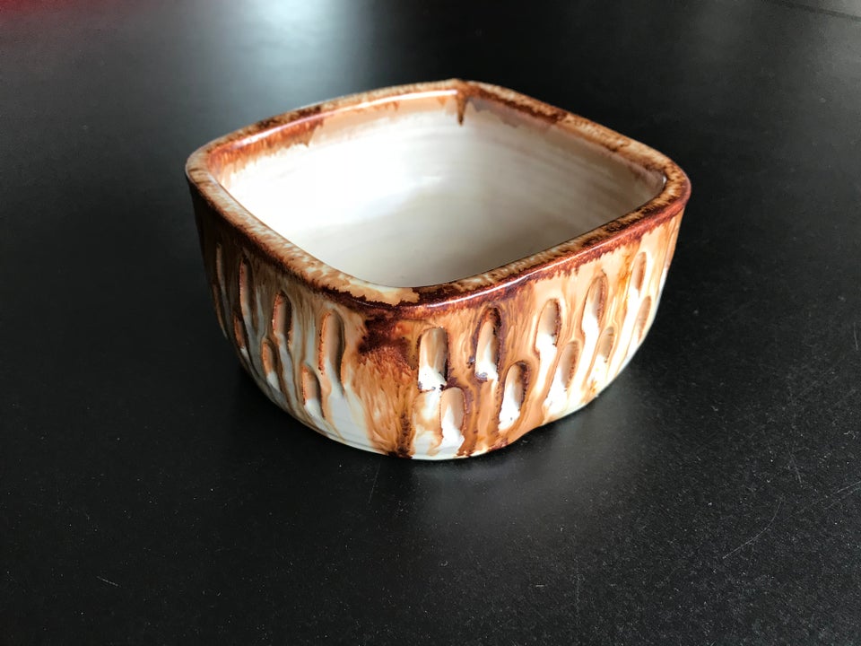 Keramik Firkantet skål /