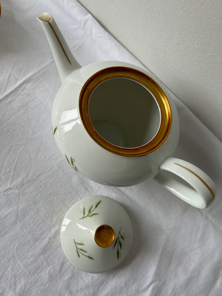 Porcelæn håndmalet te-stel 