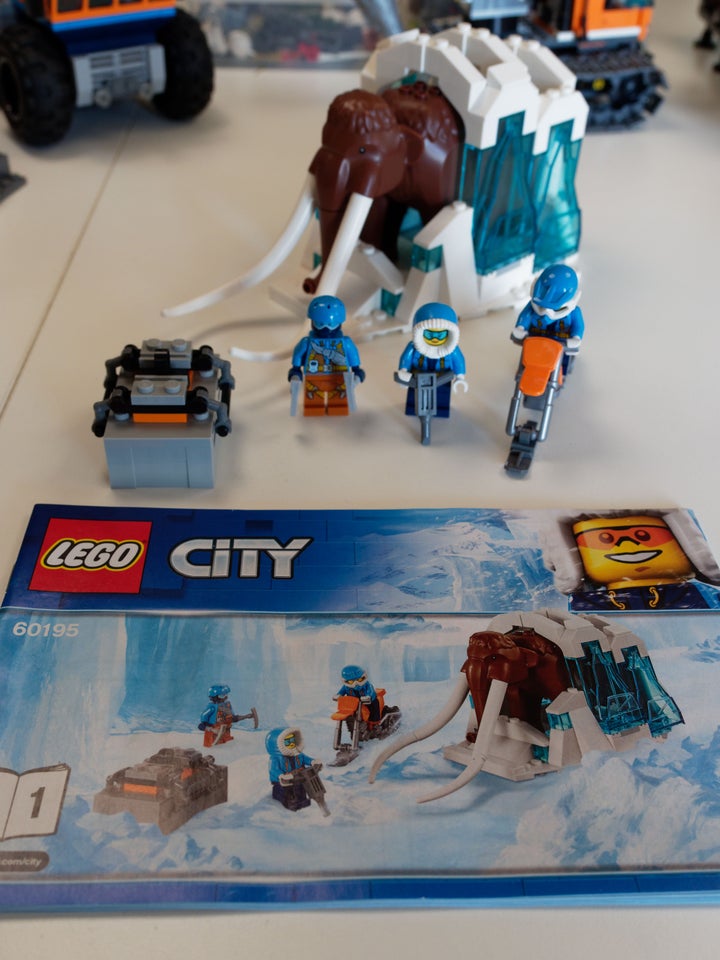 Lego City 60195