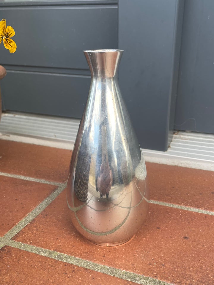 Vase, Tinvase / dråbevase, Just