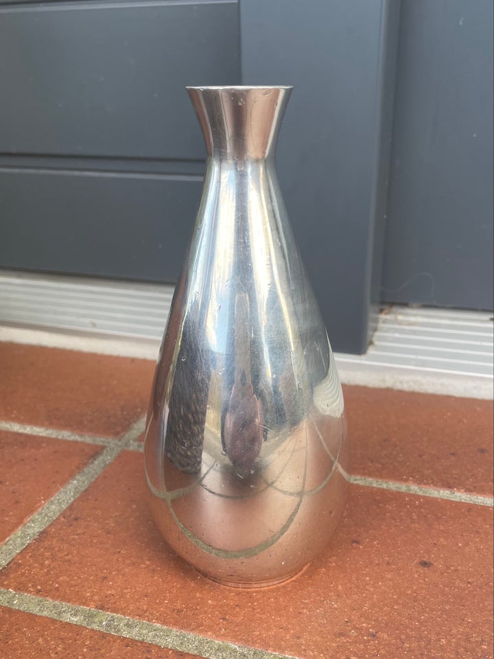 Vase, Tinvase / dråbevase, Just