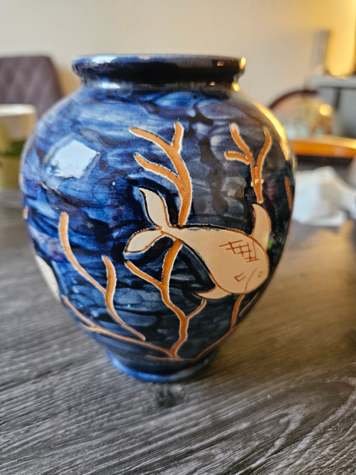 Humlebæk vase, Keramik