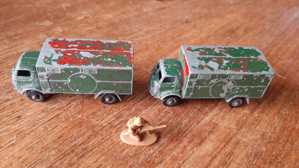 Legetøjsbil, militær, Dinky Toys