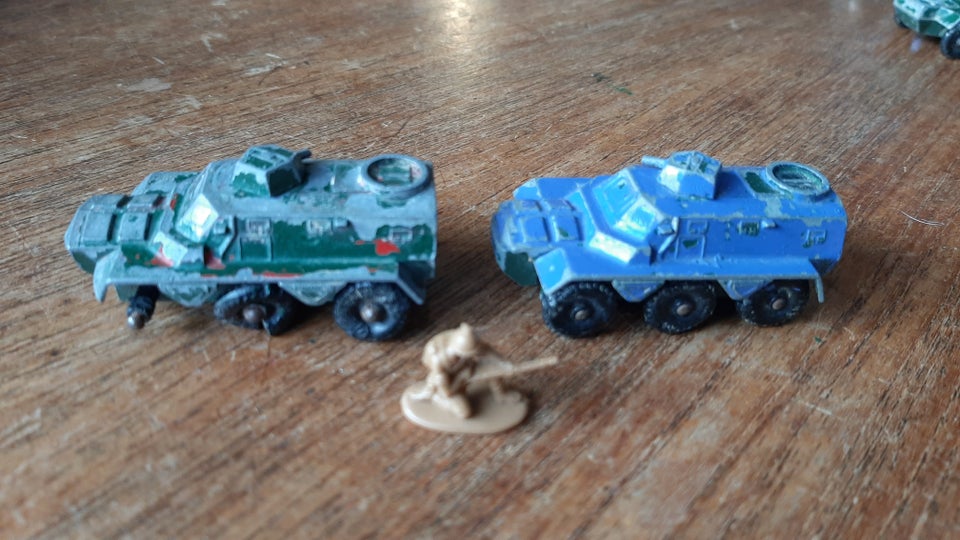 Legetøjsbil, militær, Dinky Toys