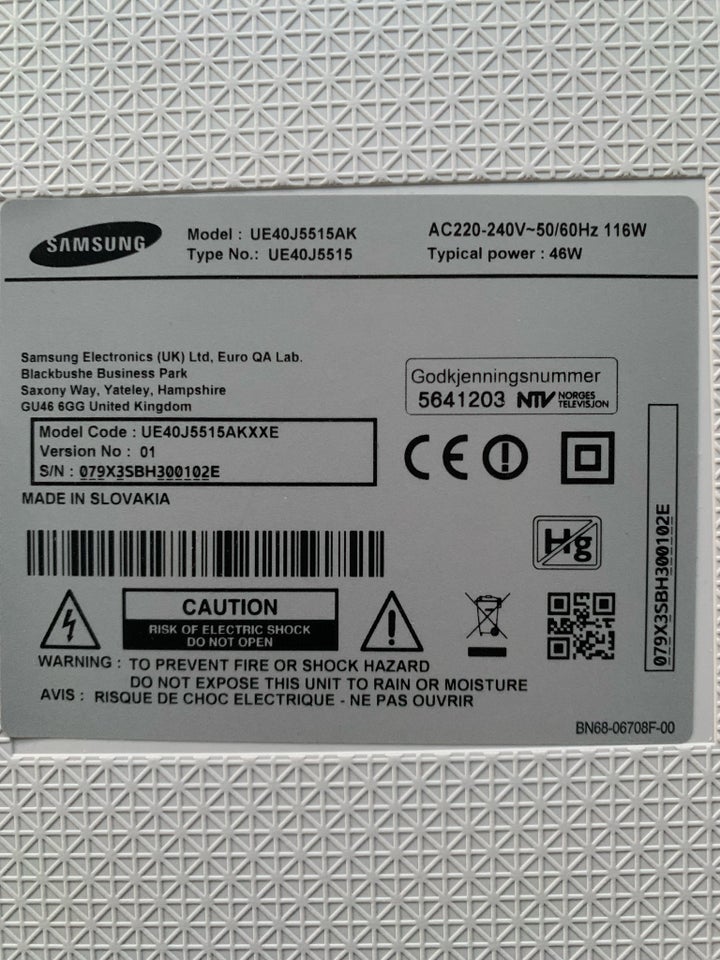 LED Samsung UE40J5515AKXXE