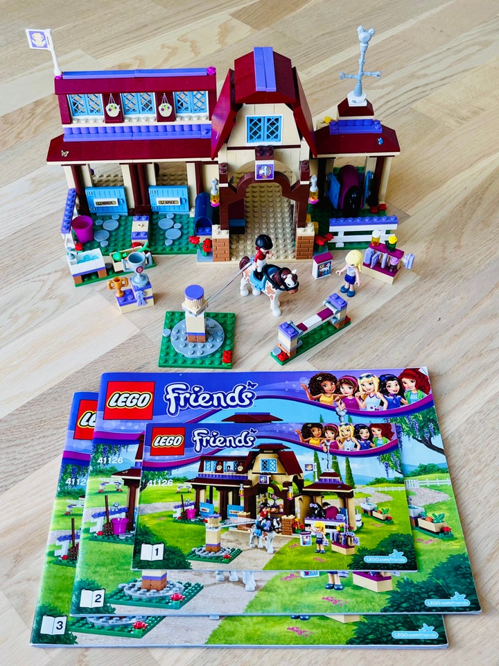 Lego Friends, 8 sæt