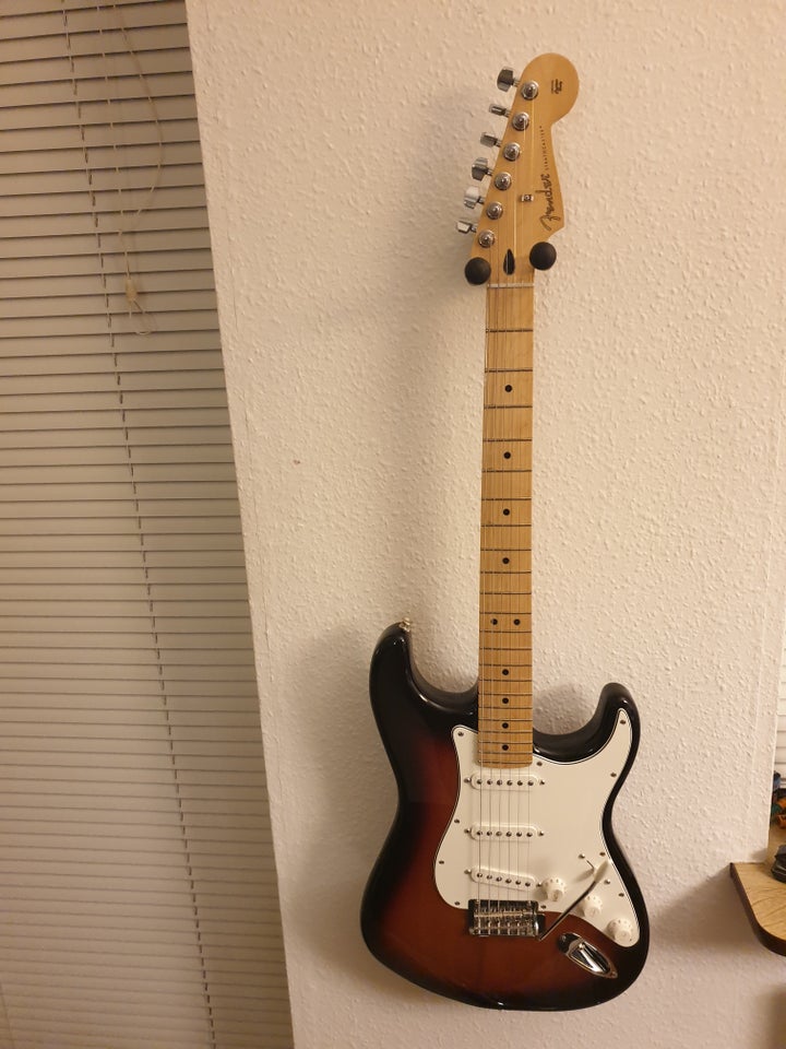 Elguitar, Fender (Mex.)