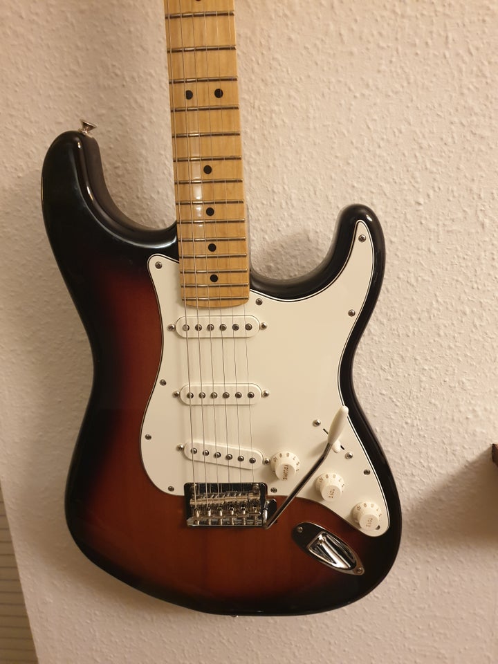 Elguitar, Fender (Mex.)