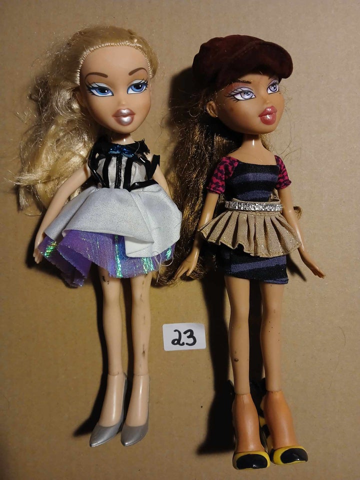 Bratz, 2 dukker