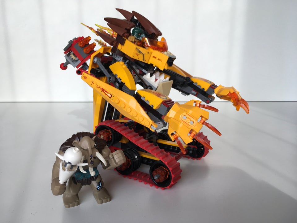 Lego Legends of Chima, Lavals