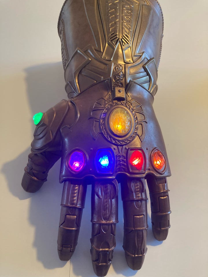 Thanos handske, Marvel