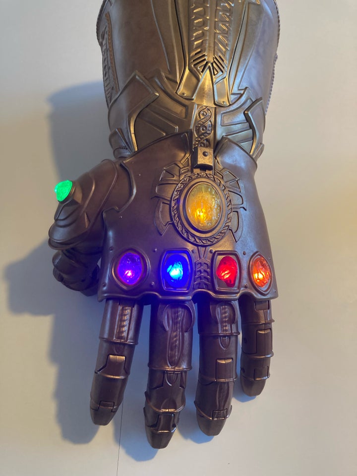 Thanos handske, Marvel