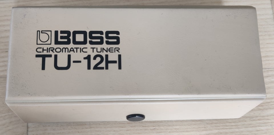 Chromatic Tuner TU-12H Boss