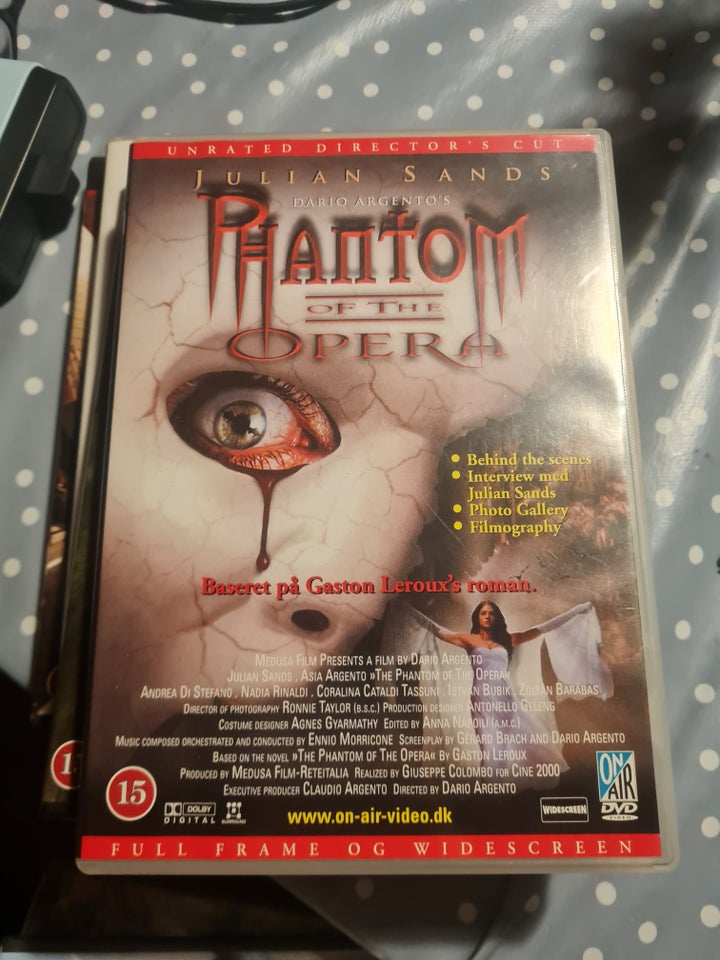 Phantom  DVD andet