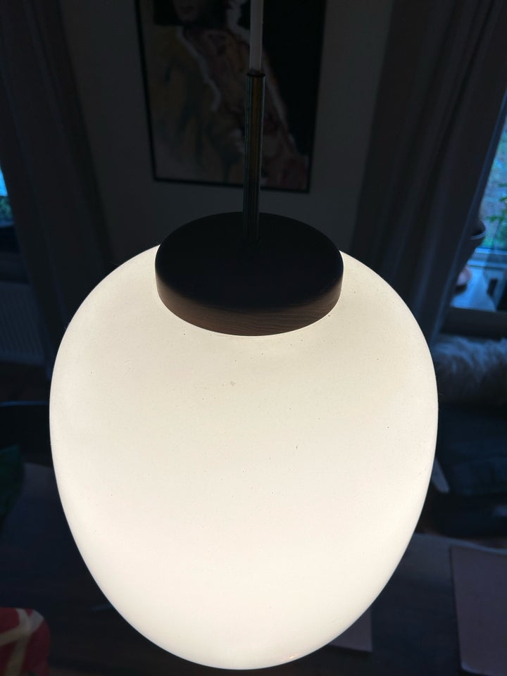 Anden arkitekt, Kina pendel, Lampe