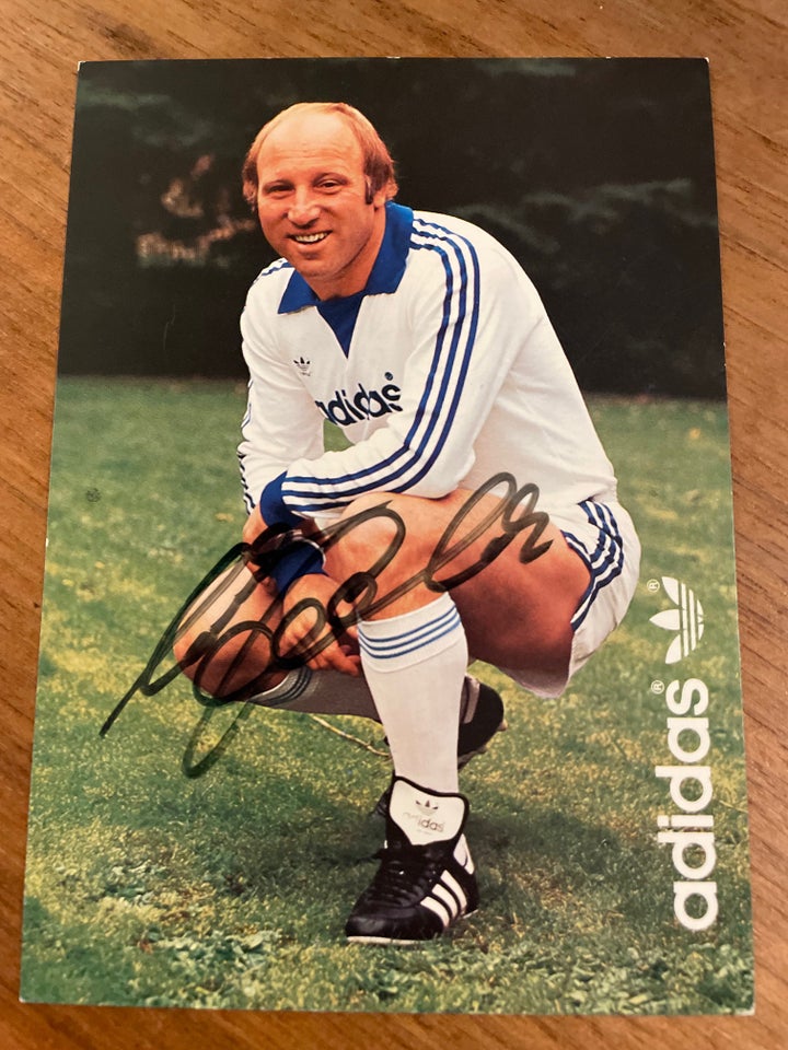 Autografer, fodboldspiller