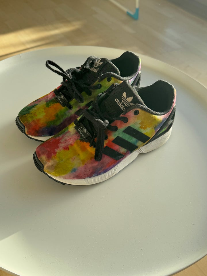 Sneakers, str. 34, Adidas ZX Flux