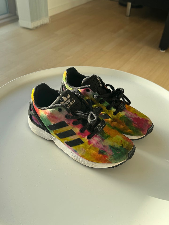 Sneakers, str. 34, Adidas ZX Flux