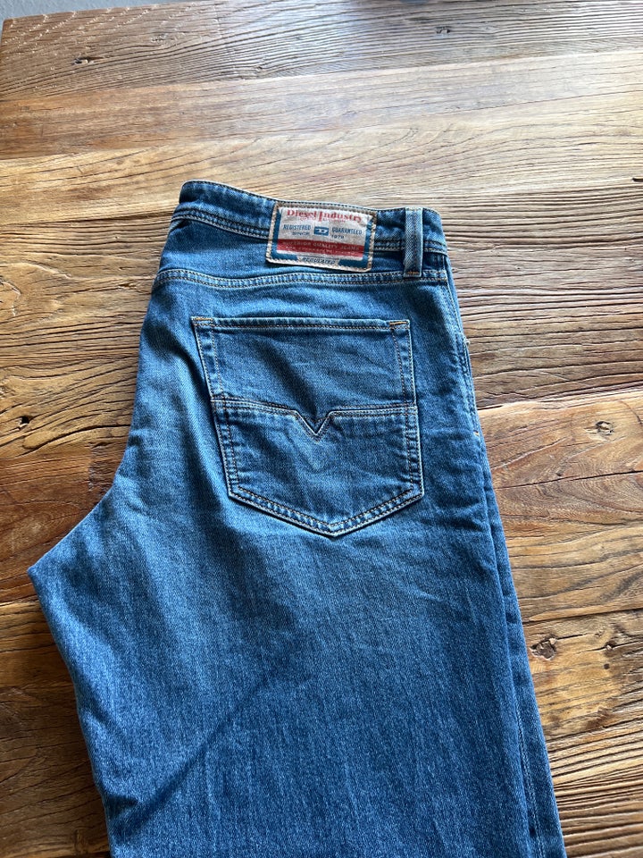 Jeans, Diesel, str. 36