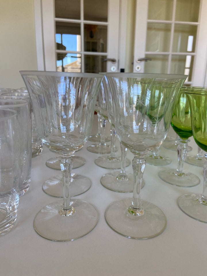 Glas Vinglas og ølglas Lyngby