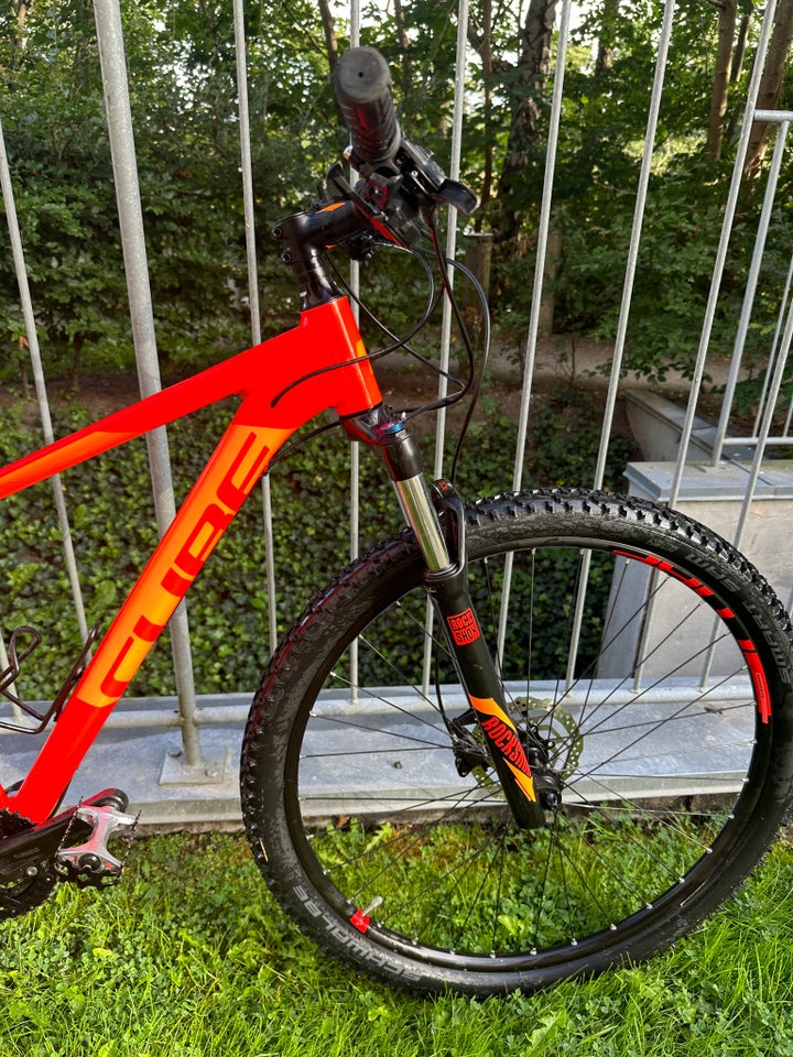 Cube anden mountainbike M