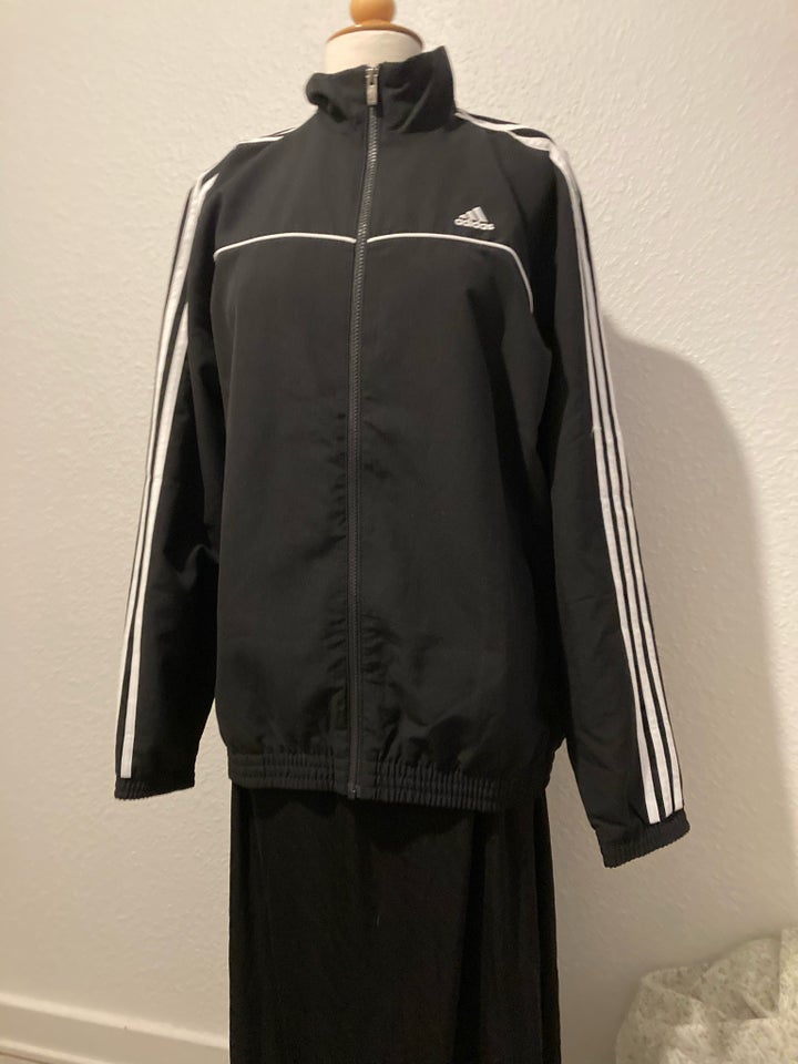 Andet, Adidas, str. 36