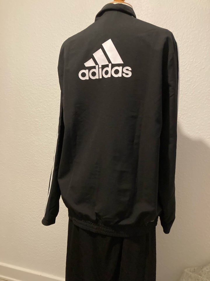 Andet, Adidas, str. 36