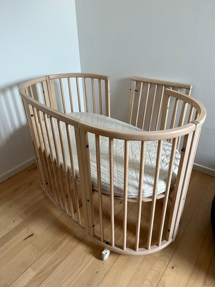 Tremmeseng, Stokke Sleepi, mini og