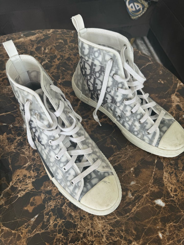 Sneakers, Christian Dior, str. 43