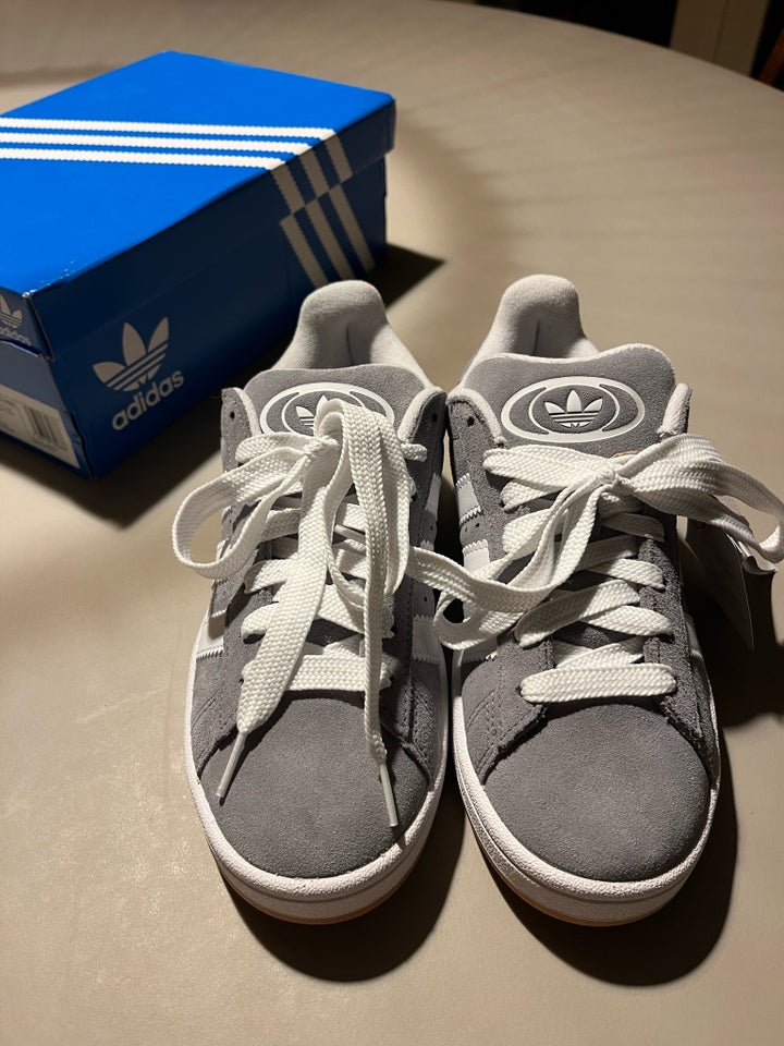 Sneakers, str. 37,5, Adidas Campus