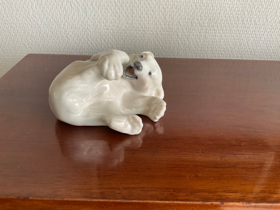 Porcelæn Figur/isbjørneunge