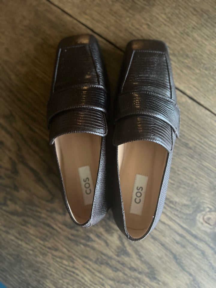 Loafers, str. 39, COS