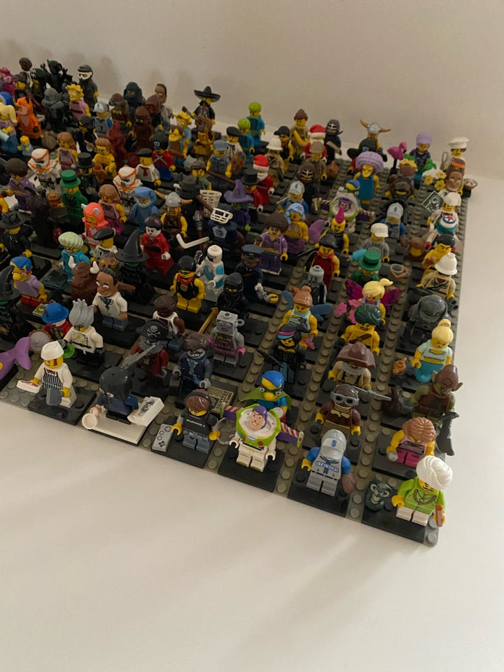 Lego Minifigures