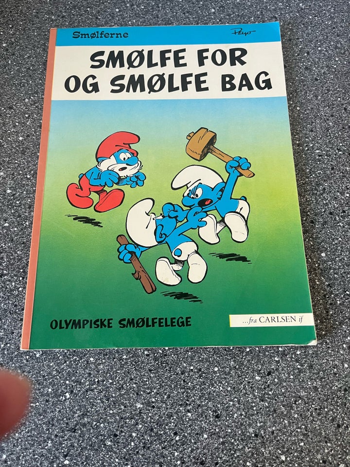 Smølfer for og smølfer bag,