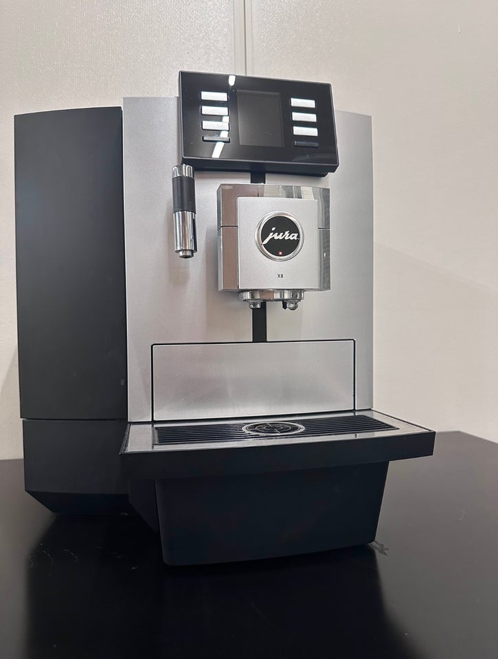 Fuldautomatisk Espressomaskine /