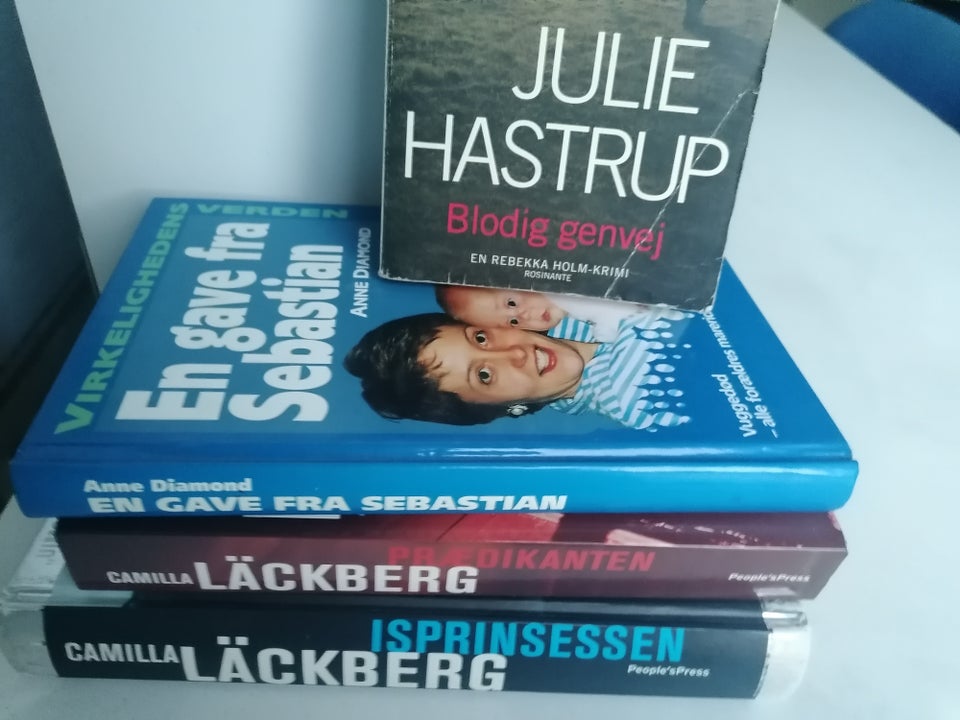 4 krimier, Camilla Lackberg, anden