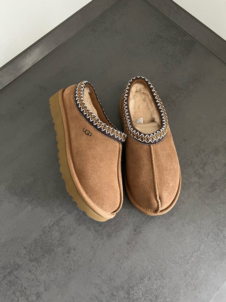 Sneakers, str. 36, UGG