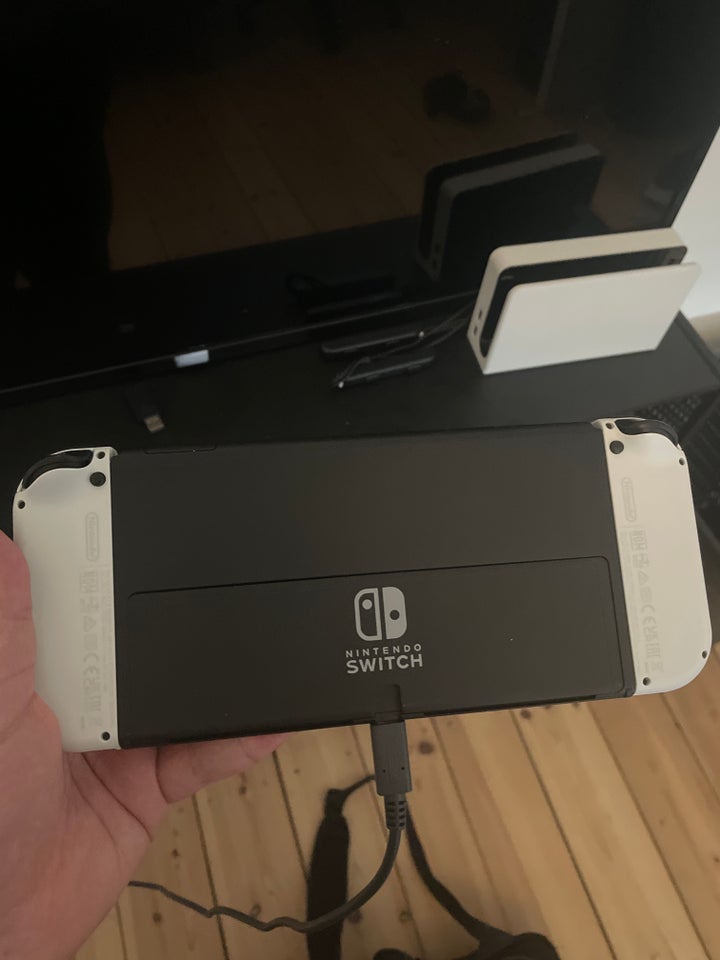 Nintendo Switch OLED Perfekt