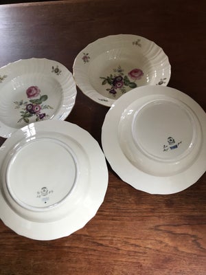 Porcelæn Dyb tallerken  Royal