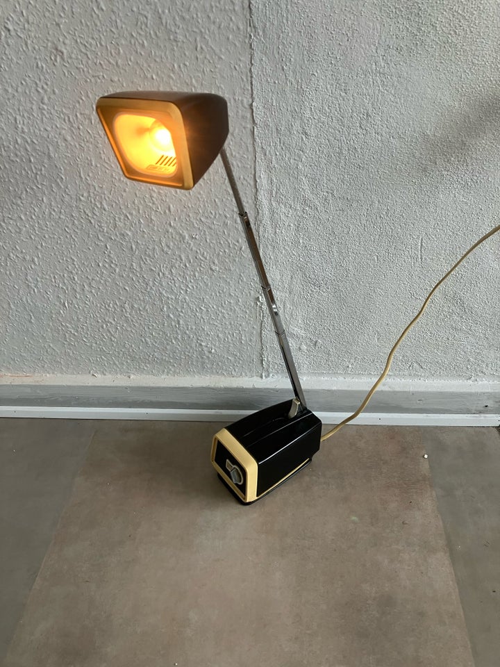 Anden bordlampe